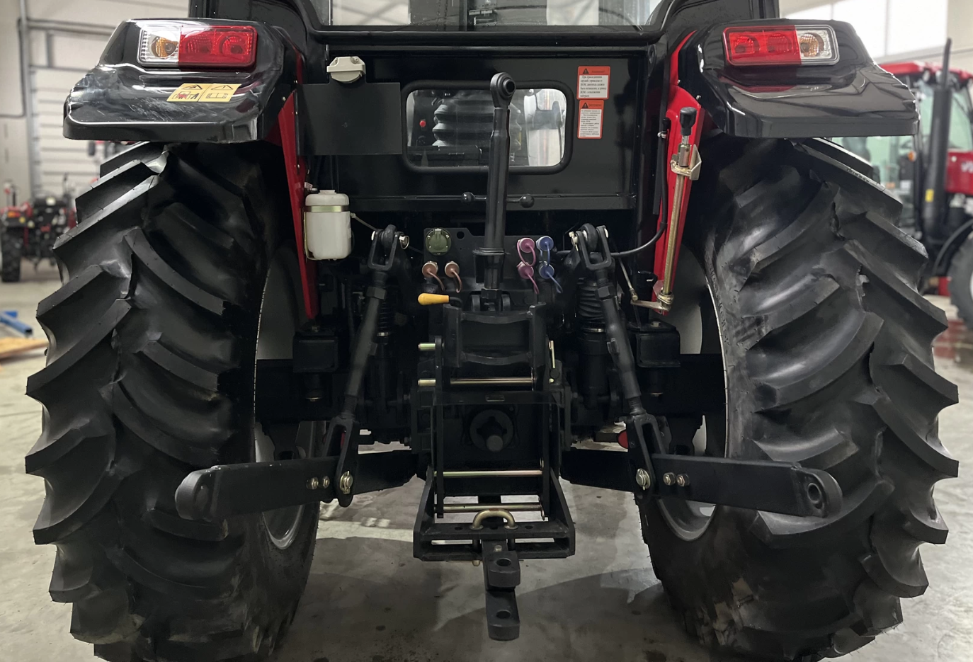 ТРАКТОР YTO NLX1024