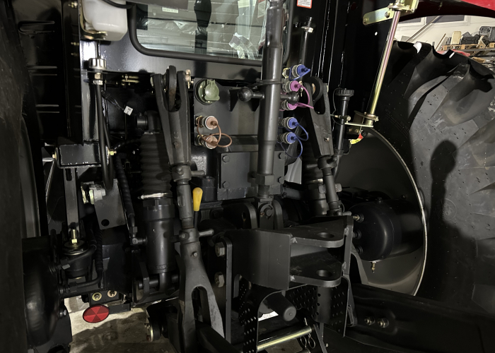 ТРАКТОР YTO NLX1304